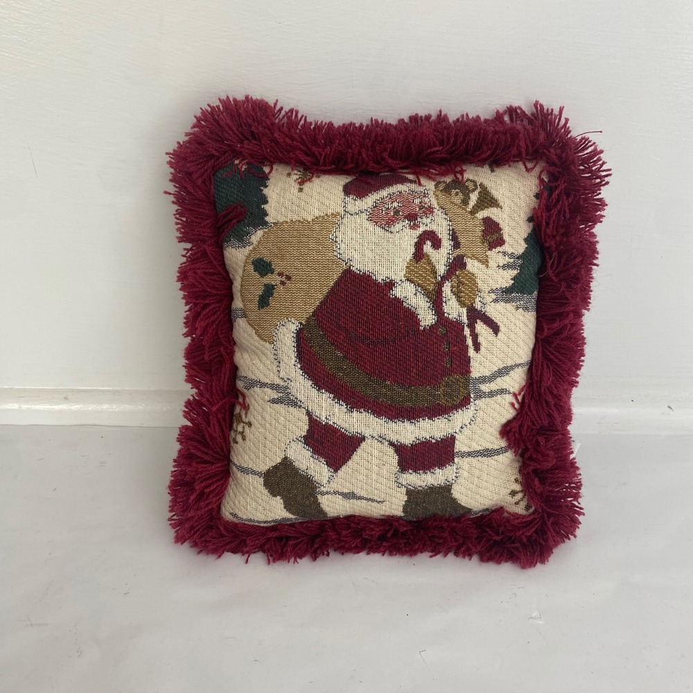 Riverdale‎ Christmas Santa Claus Tapestry Throw Pillow Burgundy Fringe